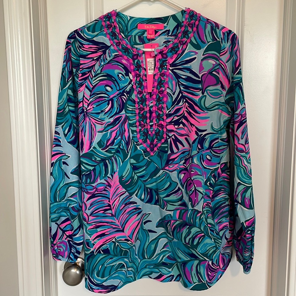Lilly Pulitzer Coretta tunic NWT- don’t wanna beleaf print